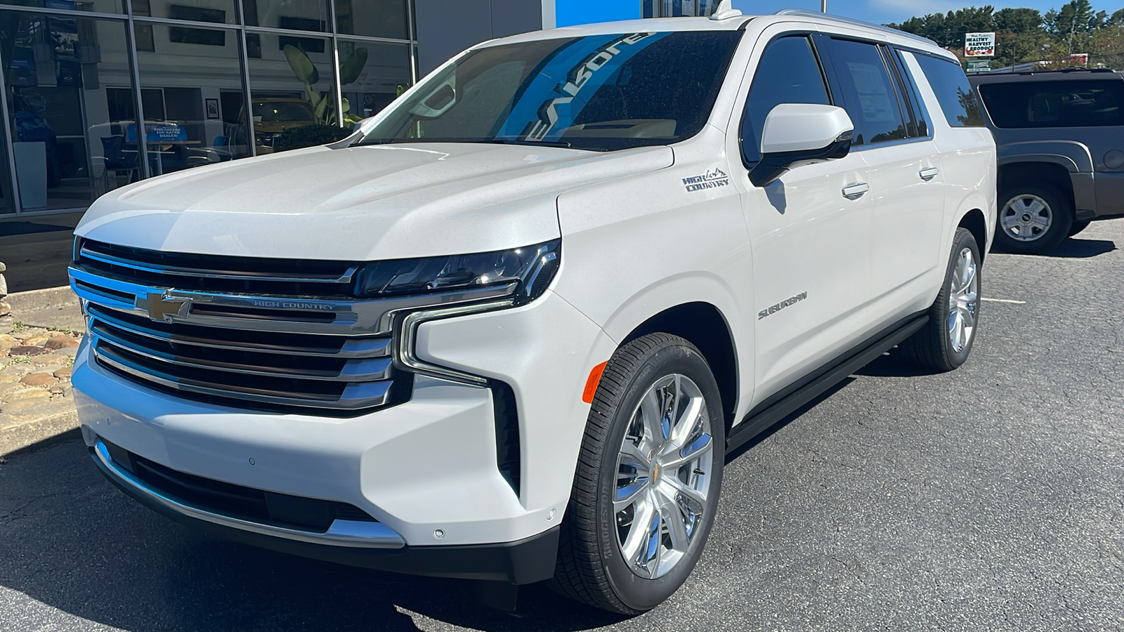 2024 Chevrolet Suburban High Country 14