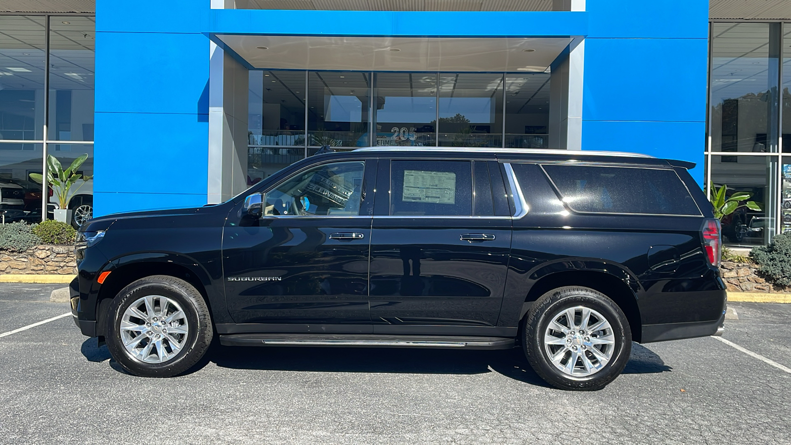 2024 Chevrolet Suburban Premier 4