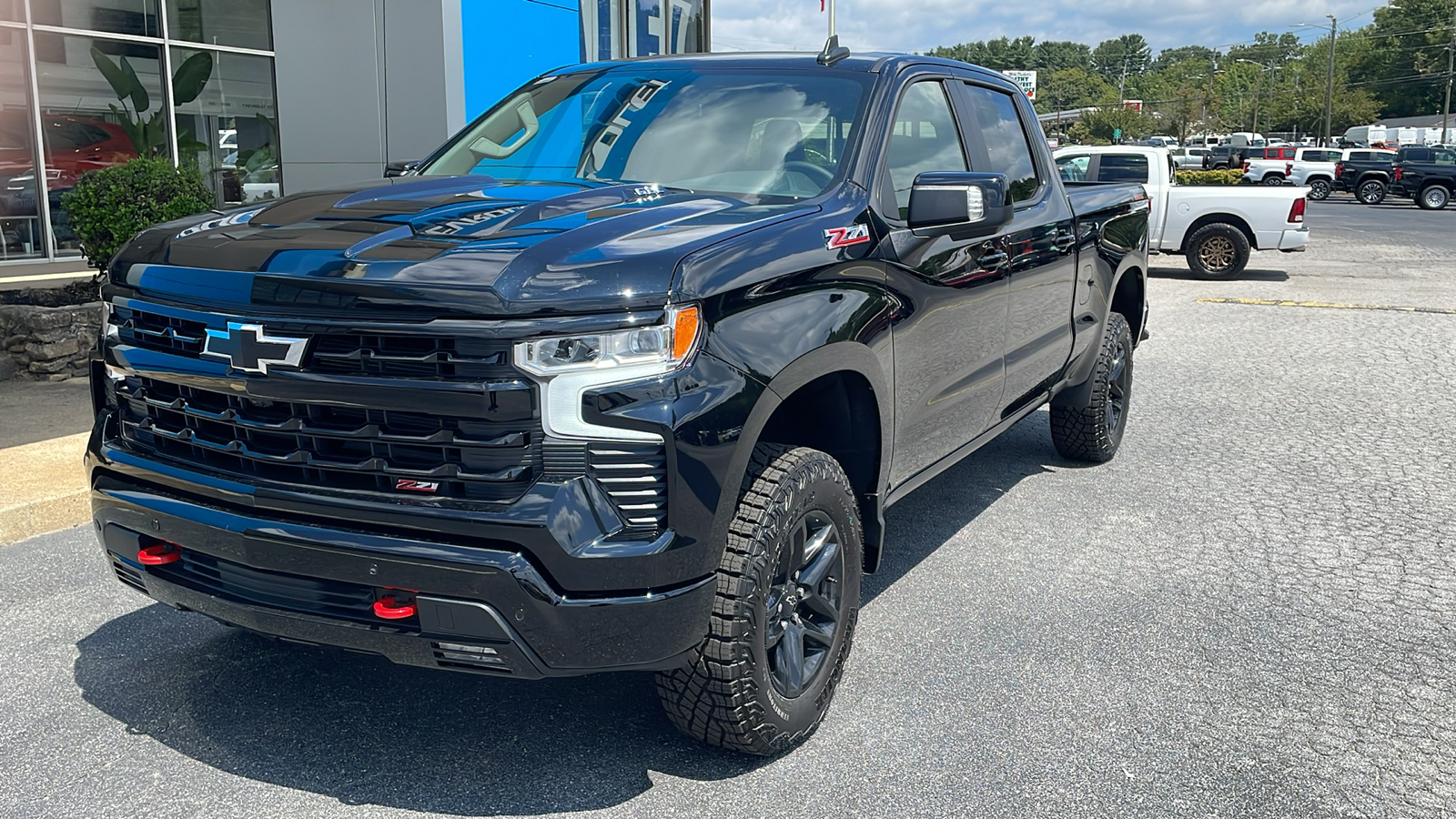 2024 Chevrolet Silverado 1500 LT Trail Boss 11