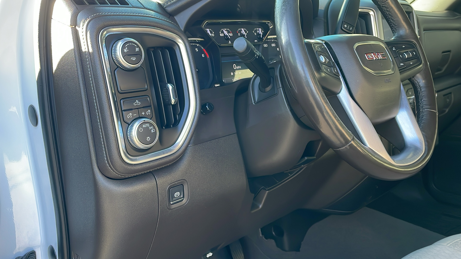 2019 GMC Sierra 1500 SLE 17