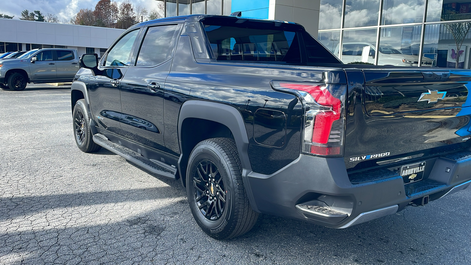 2025 Chevrolet Silverado EV  5