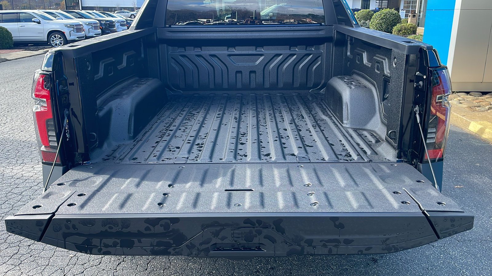 2025 Chevrolet Silverado EV  7