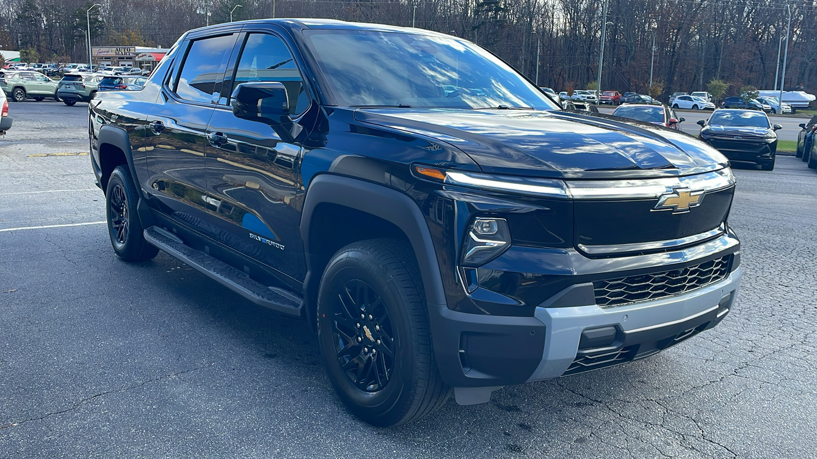 2025 Chevrolet Silverado EV  13