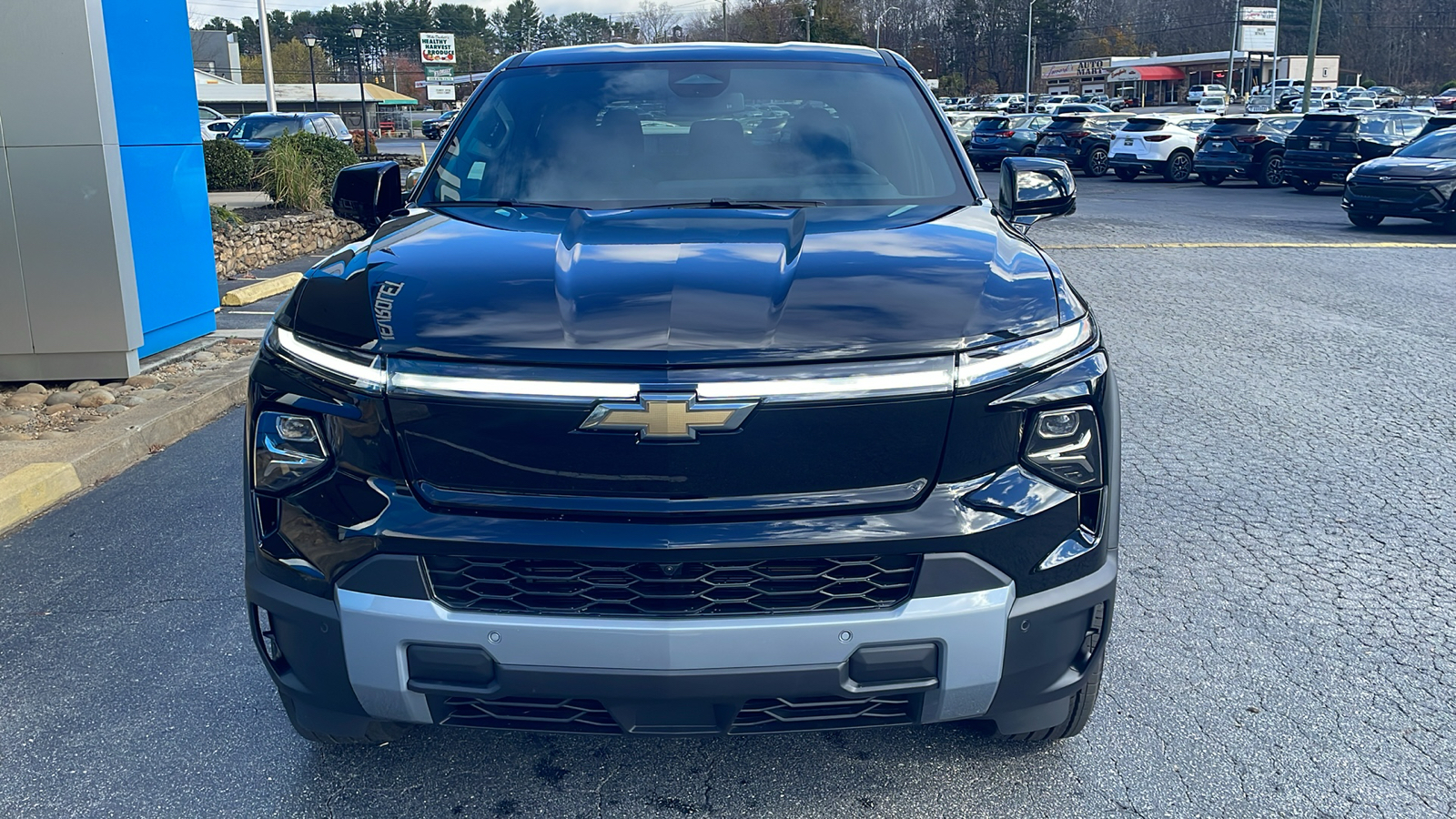 2025 Chevrolet Silverado EV  14