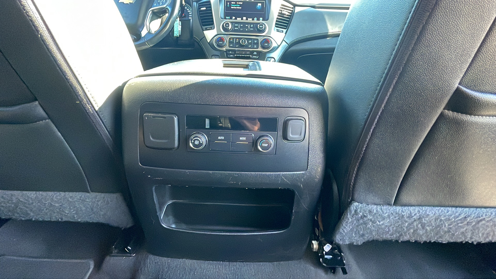 2019 Chevrolet Tahoe LT 33
