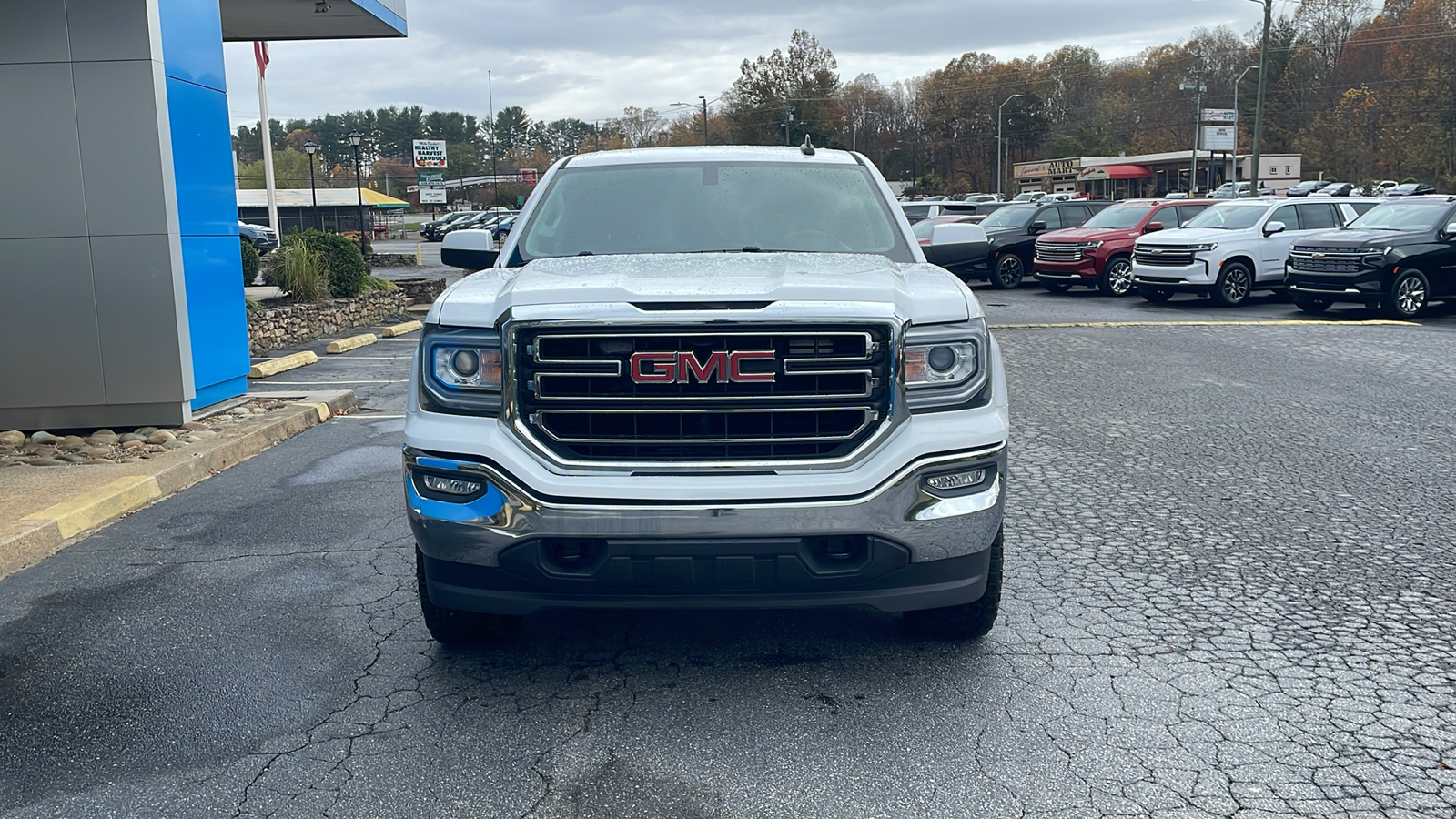 2018 GMC Sierra 1500 SLE 2