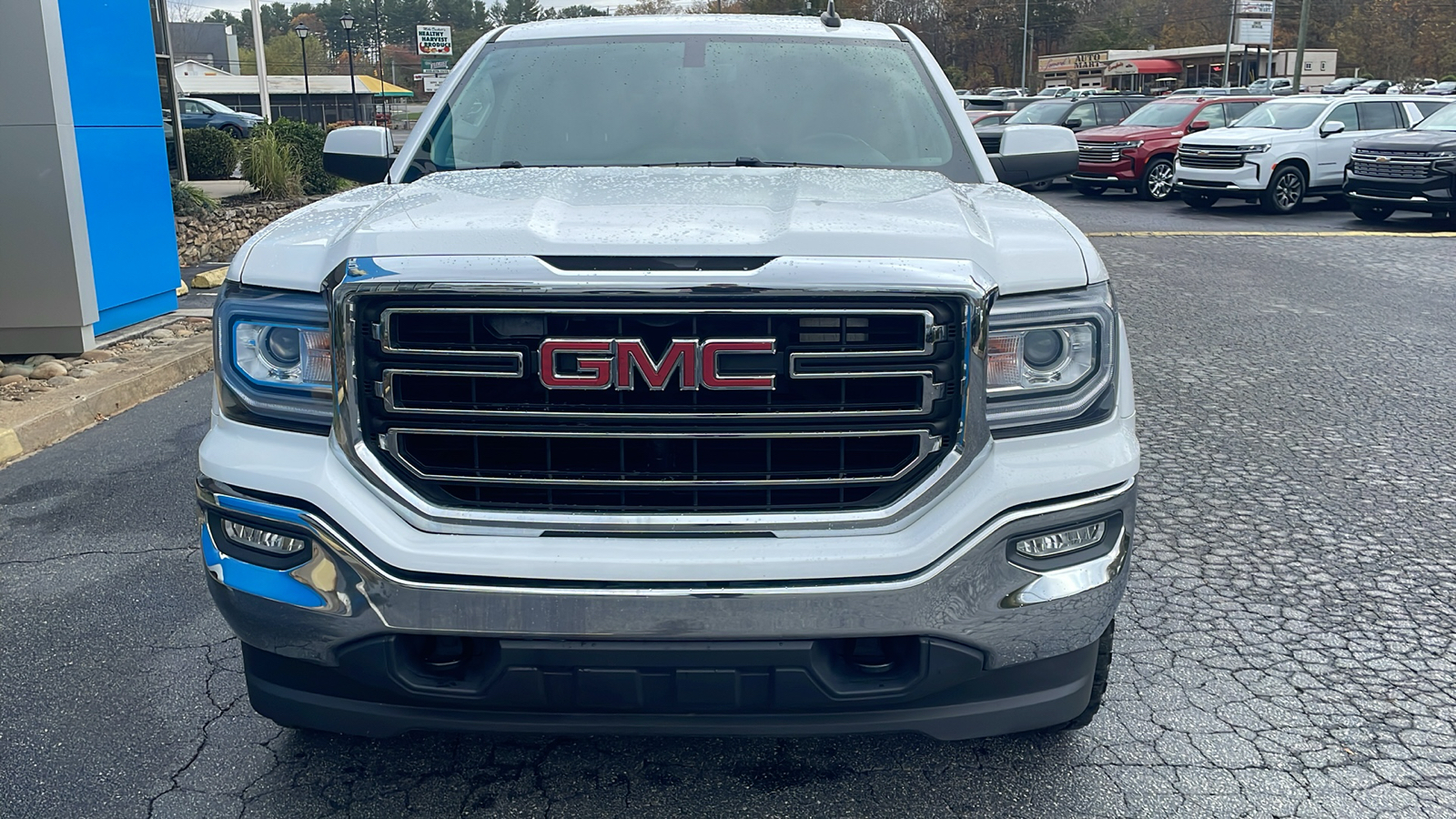 2018 GMC Sierra 1500 SLE 12