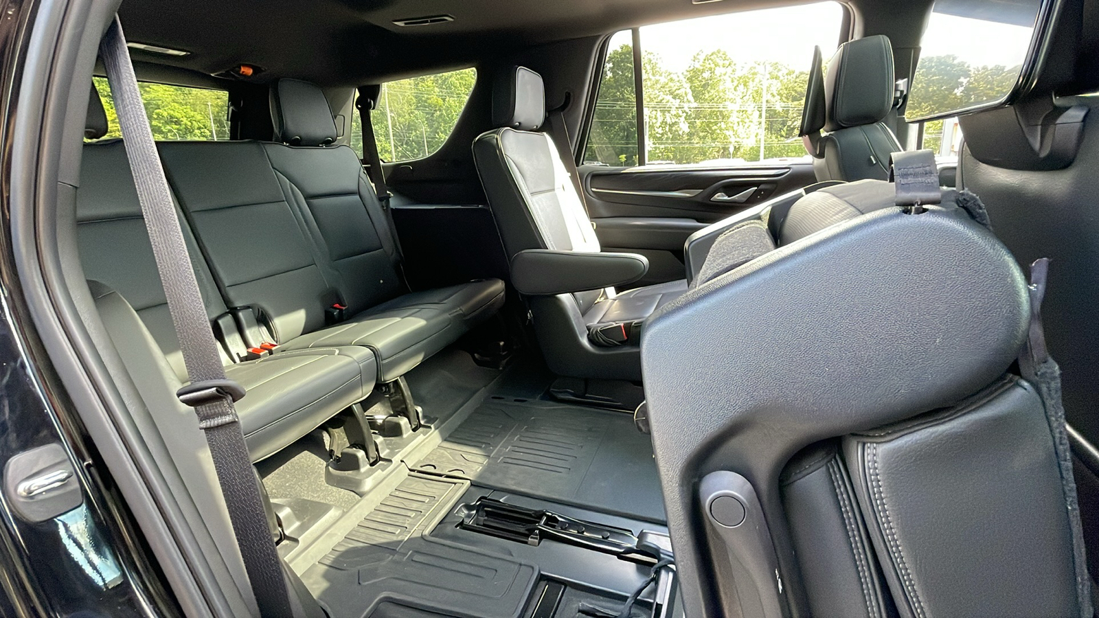 2021 GMC Yukon Denali 39