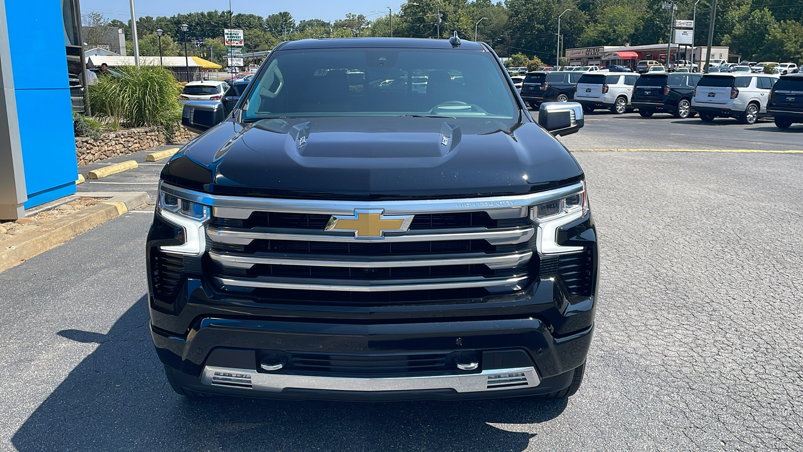 2025 Chevrolet Silverado 1500 High Country 12