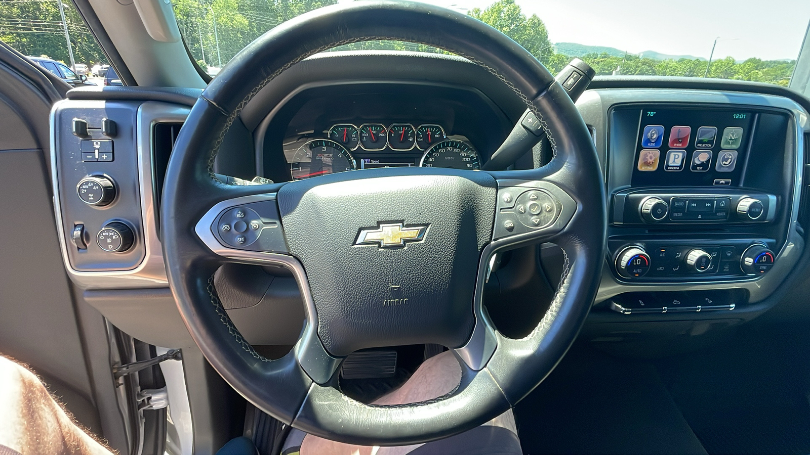 2016 Chevrolet Silverado 1500 LT 19