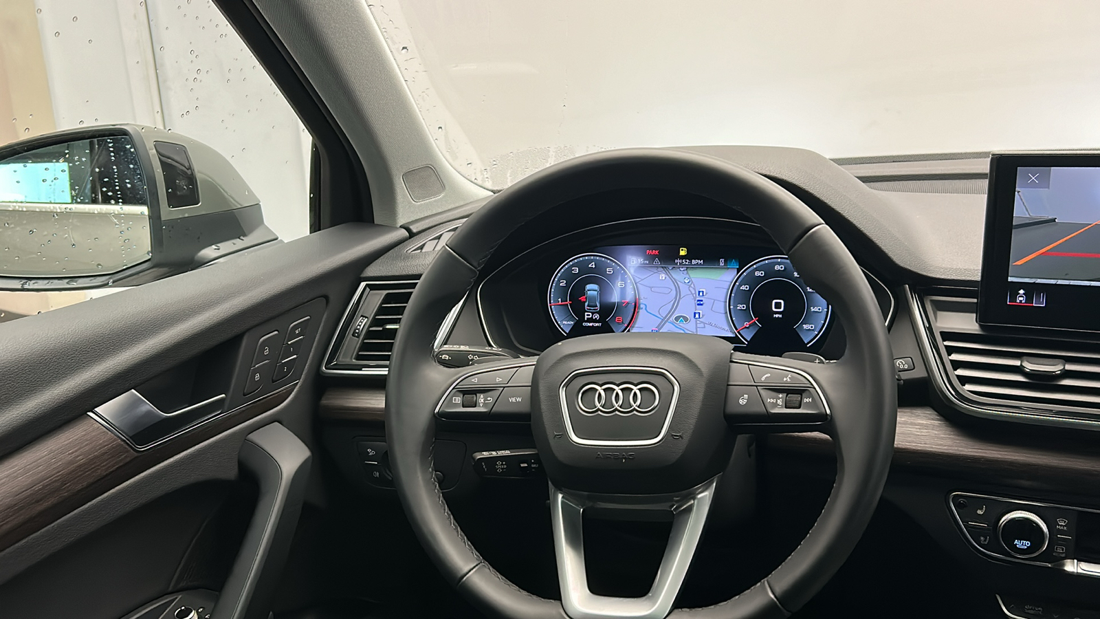 2023 Audi Q5 45 S line Premium Plus 24