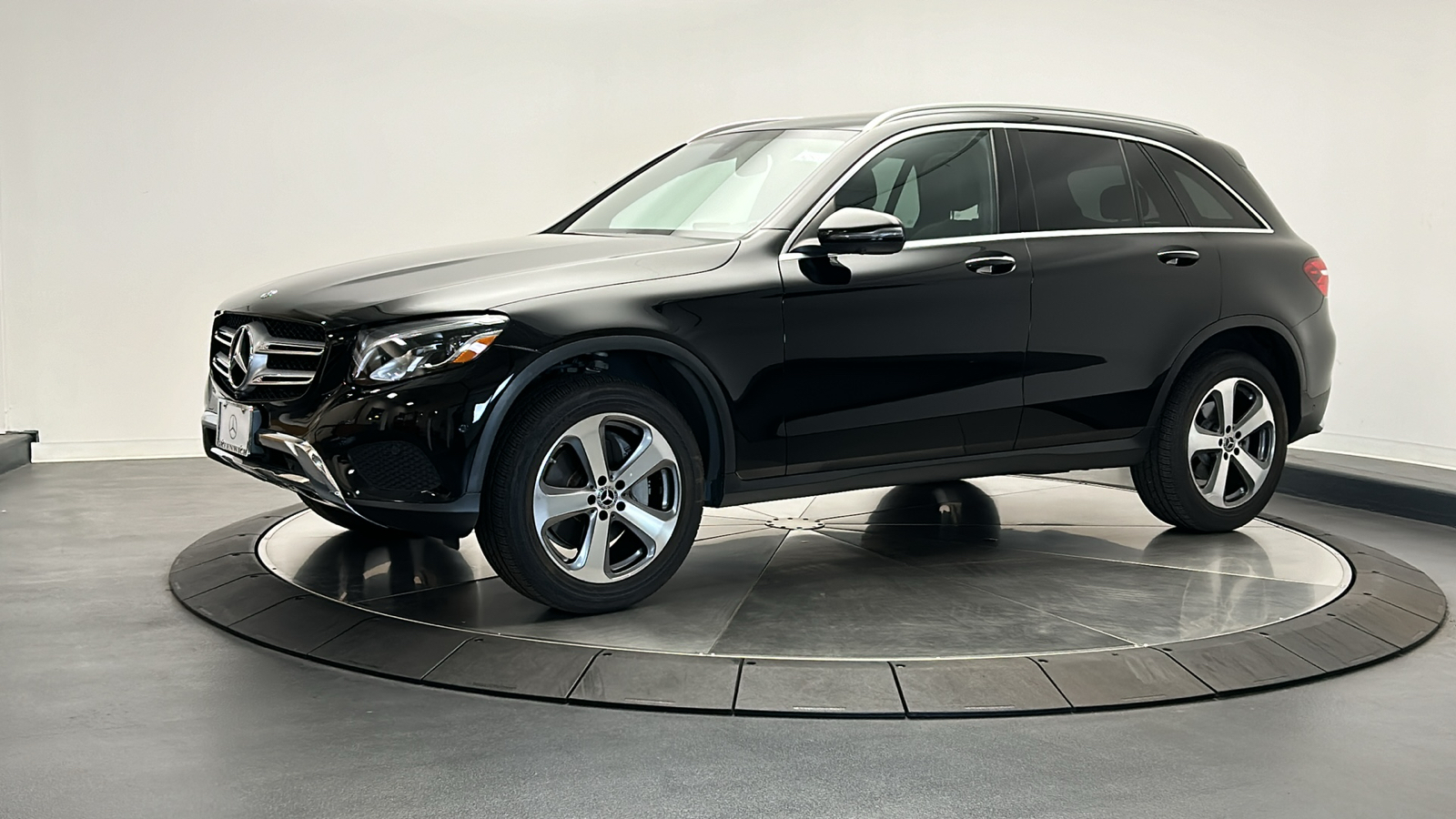 2018 Mercedes-Benz GLC GLC 300 4MATIC 3