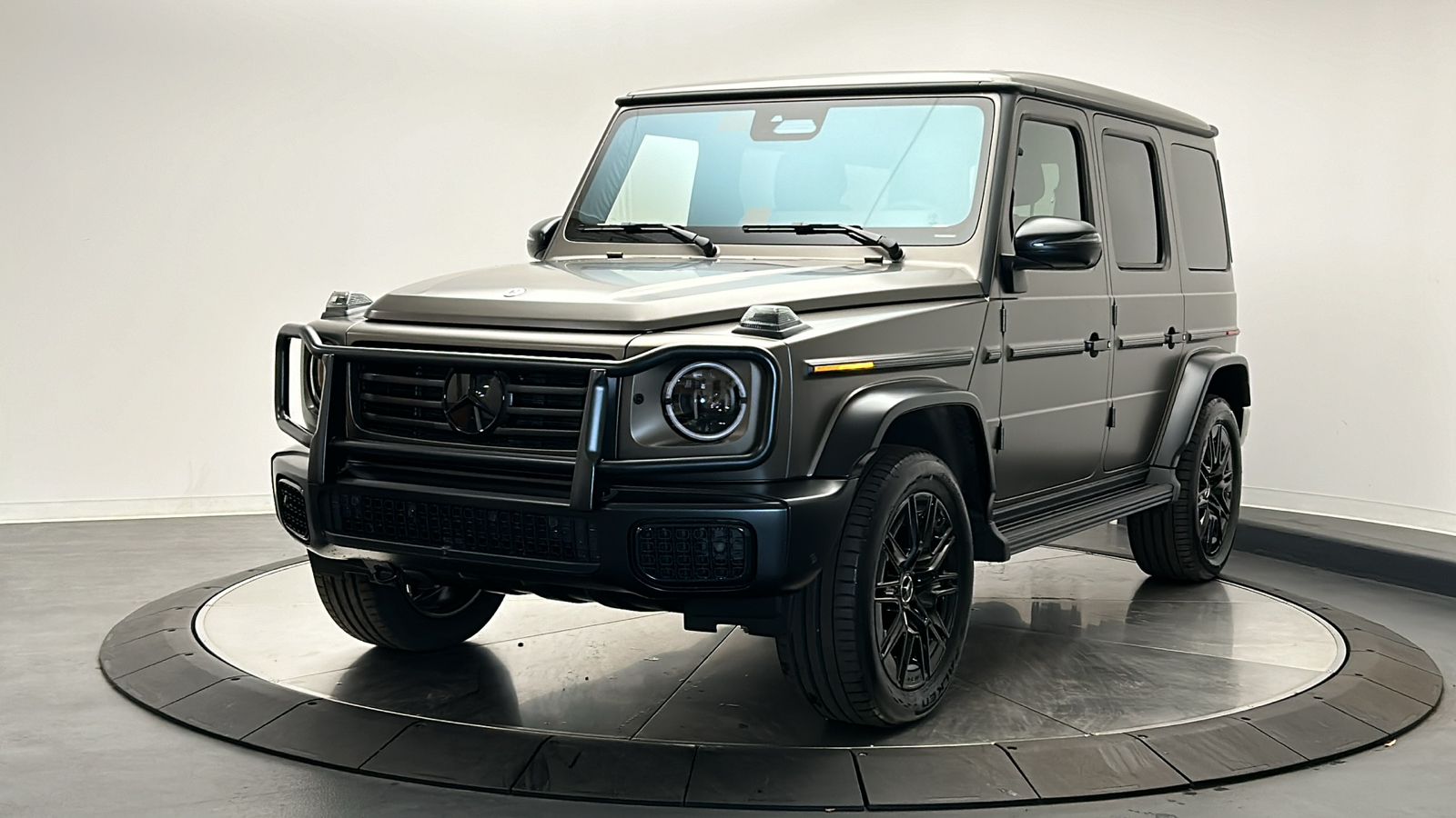 2025 Mercedes-Benz G-Class G 550 3