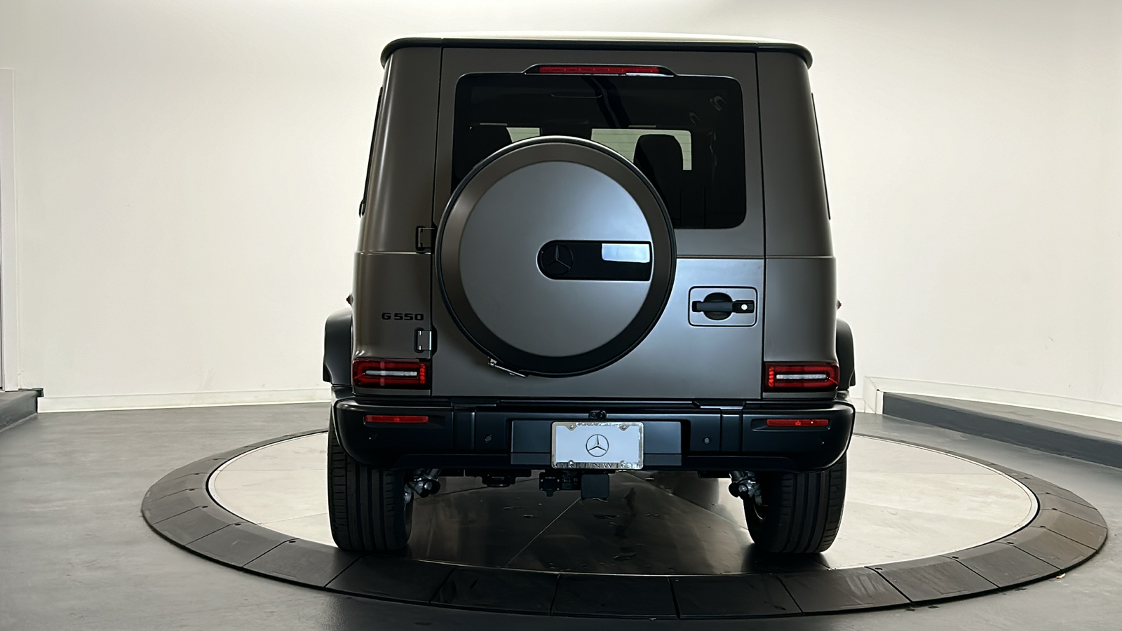 2025 Mercedes-Benz G-Class G 550 6