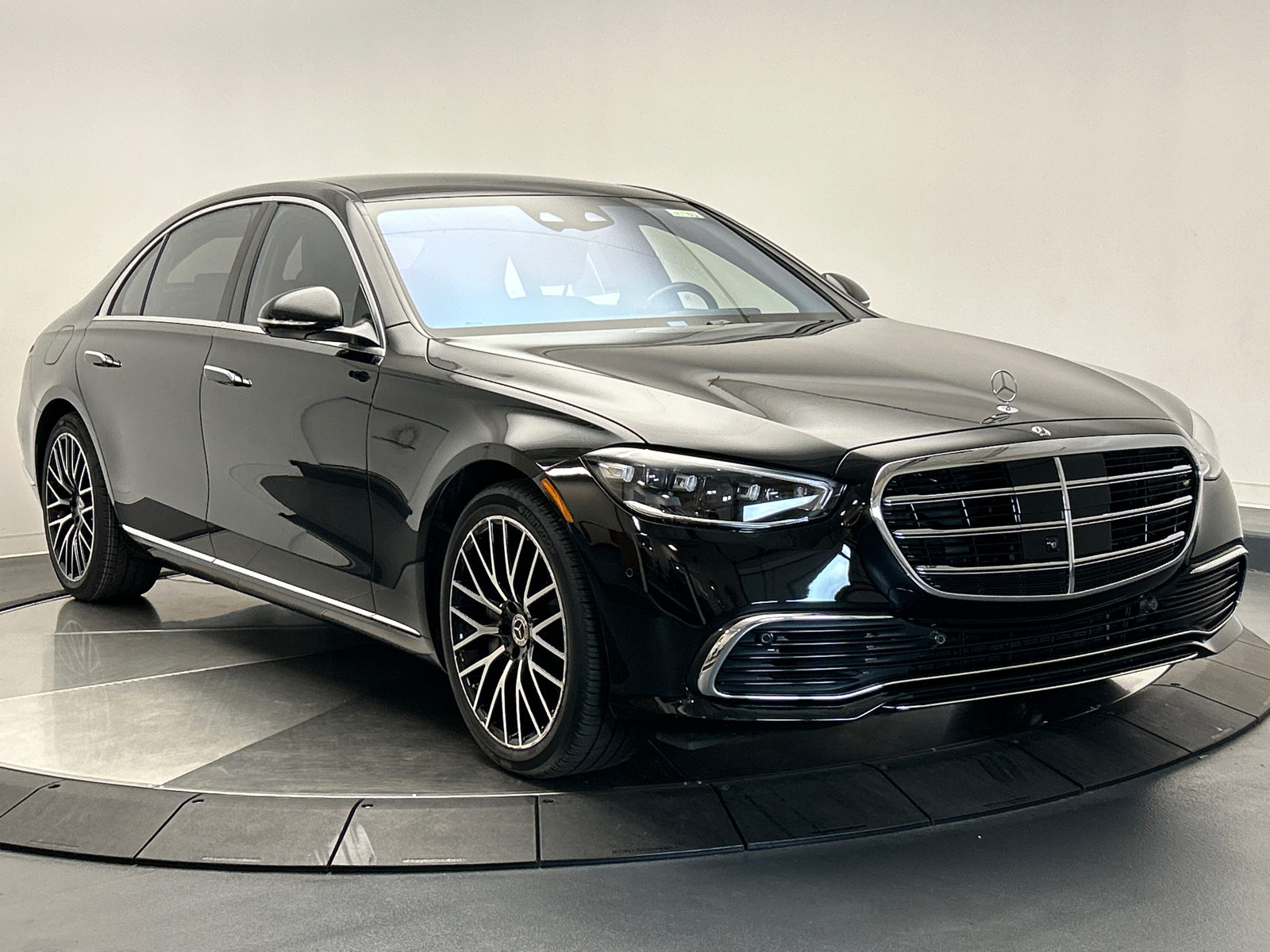 2021 Mercedes-Benz S-Class S 580 1