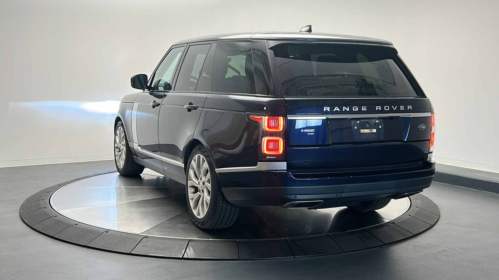 2021 Land Rover Range Rover Westminster 3