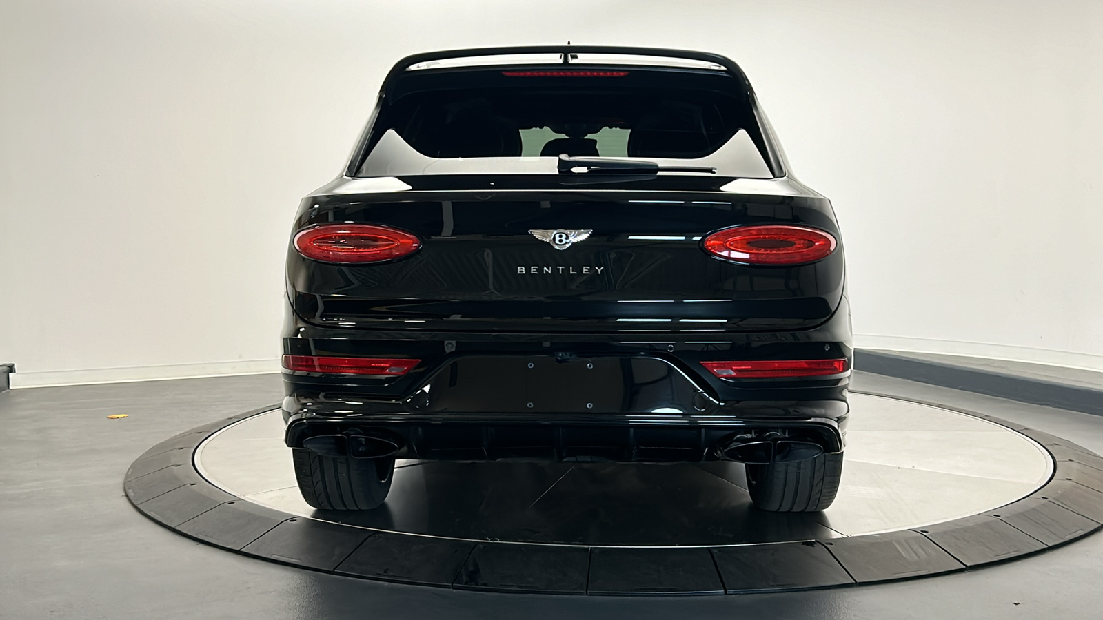 2021 Bentley Bentayga V8 6