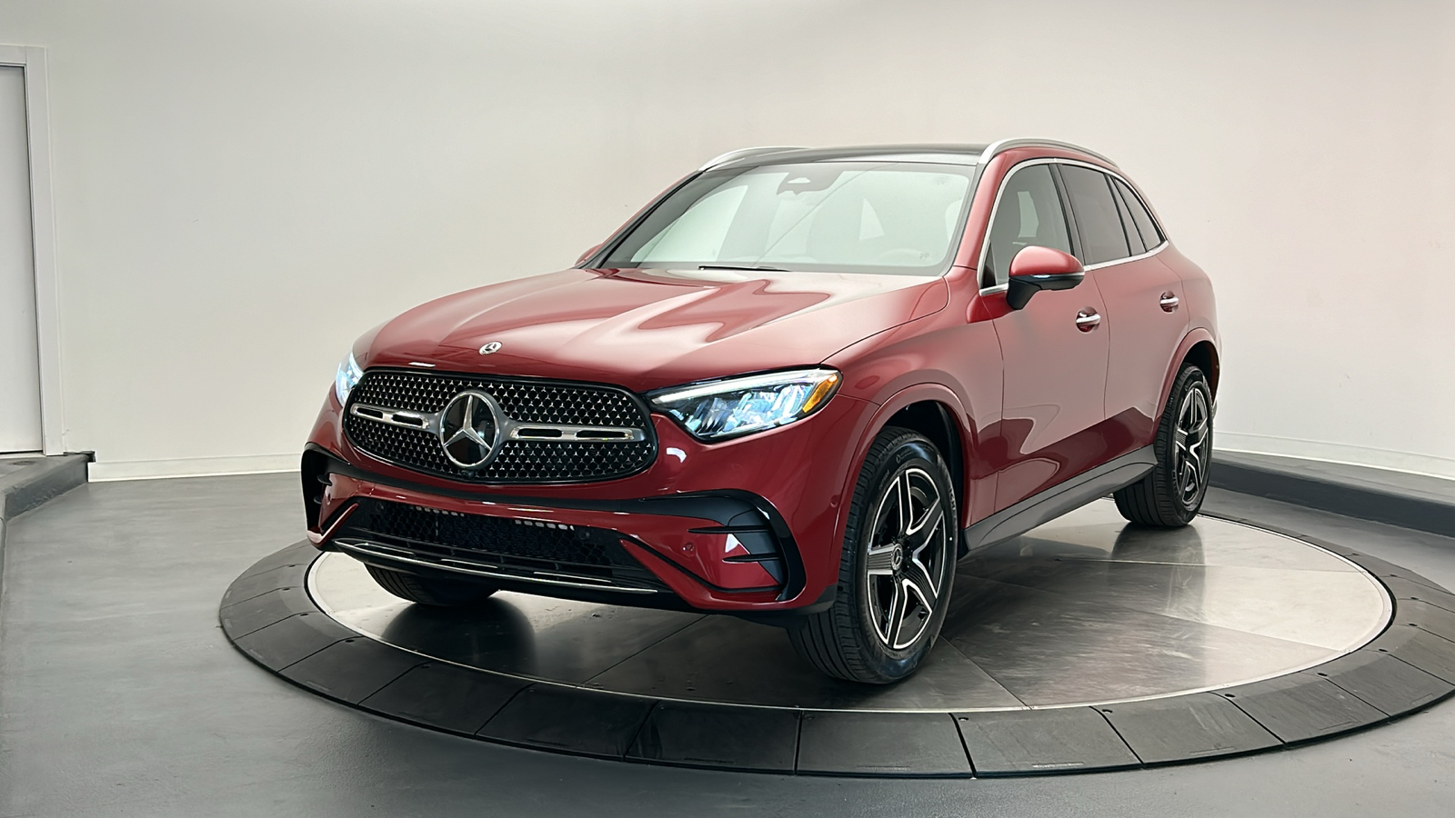 2024 Mercedes-Benz GLC GLC 300 3