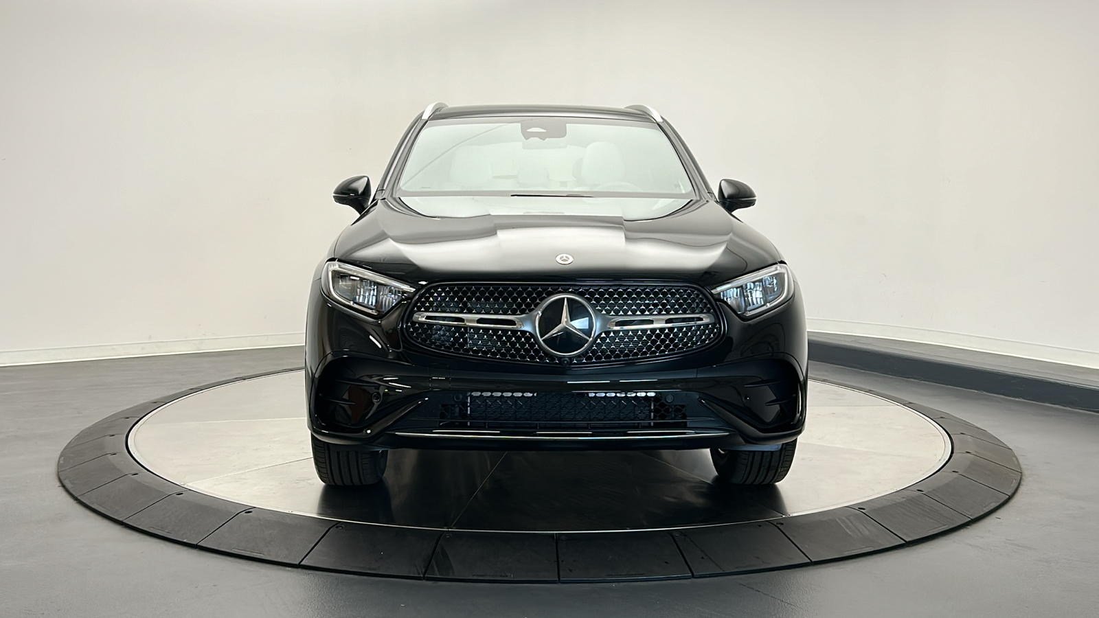 2024 Mercedes-Benz GLC GLC 300 2