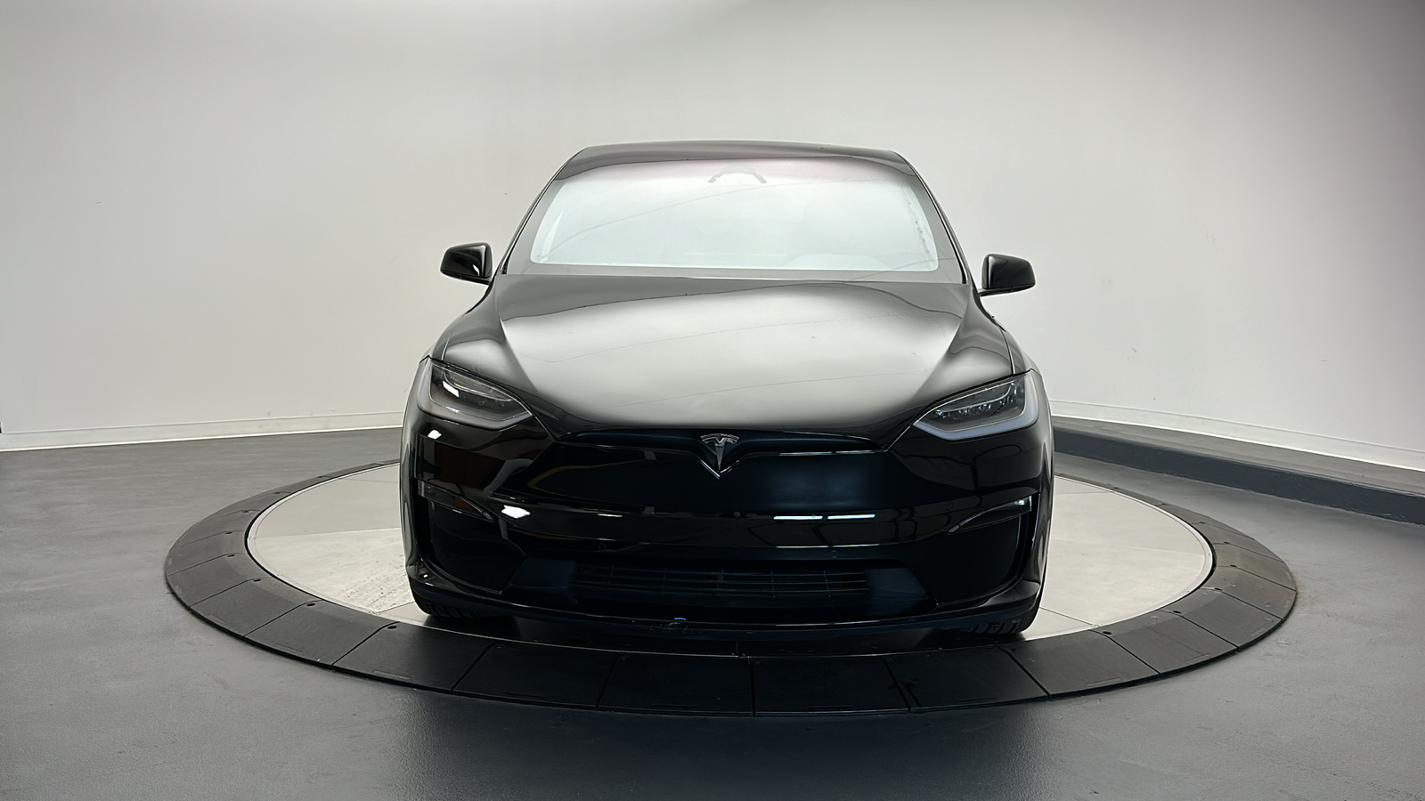 2023 Tesla Model X Base 2