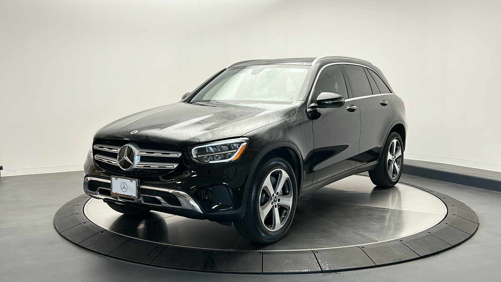 2021 Mercedes-Benz GLC GLC 300 3