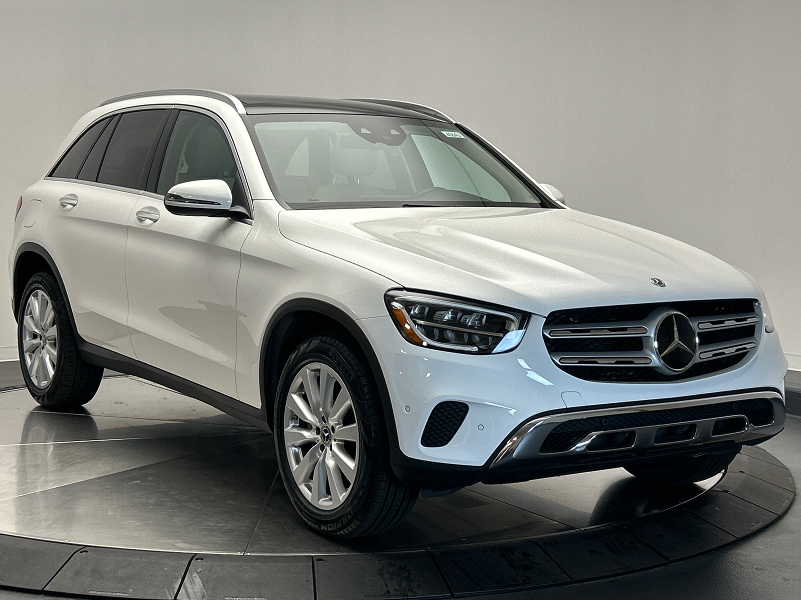 2021 Mercedes-Benz GLC GLC 300 1