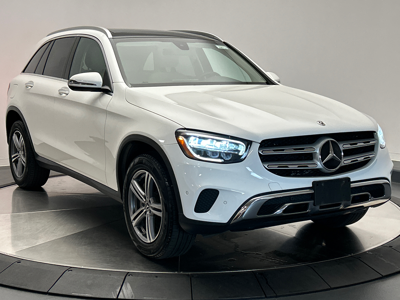 2021 Mercedes-Benz GLC GLC 300 1