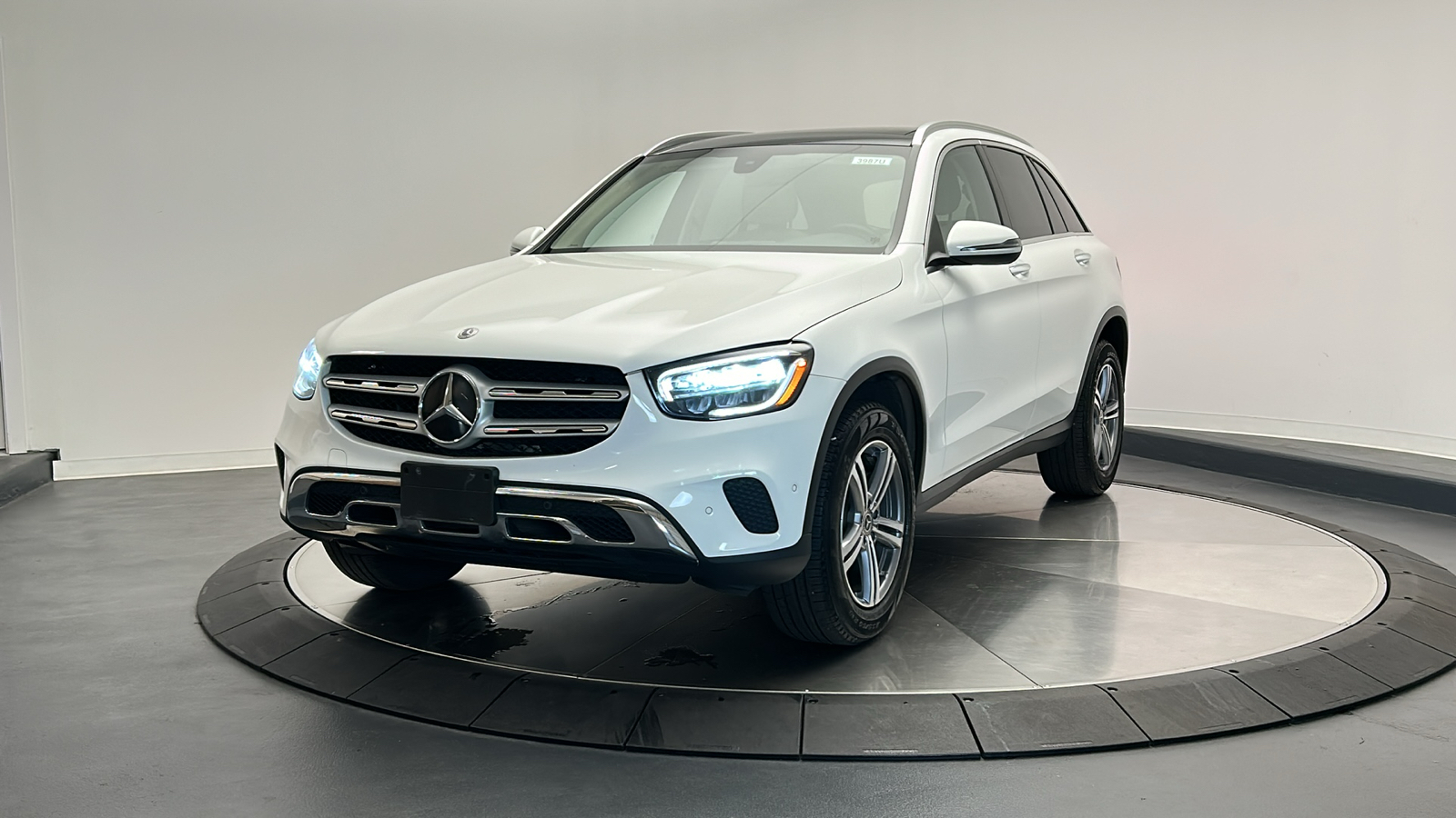 2021 Mercedes-Benz GLC GLC 300 3