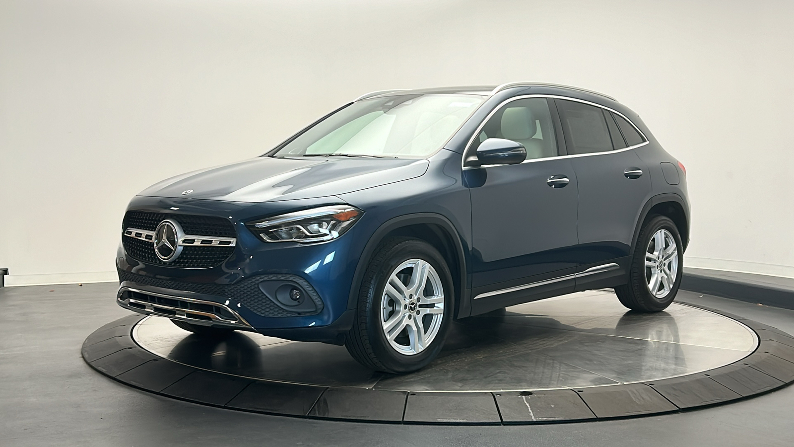 2021 Mercedes-Benz GLA GLA 250 3