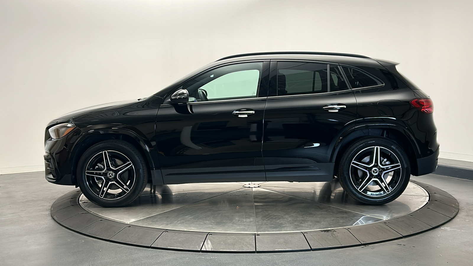 2024 Mercedes-Benz GLA GLA 250 4