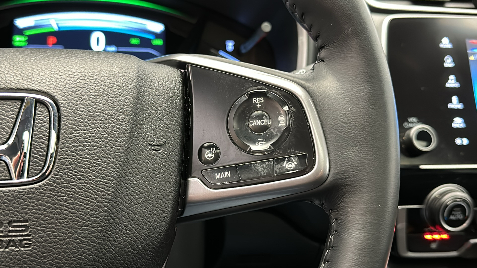 2022 Honda CR-V Hybrid Touring 15