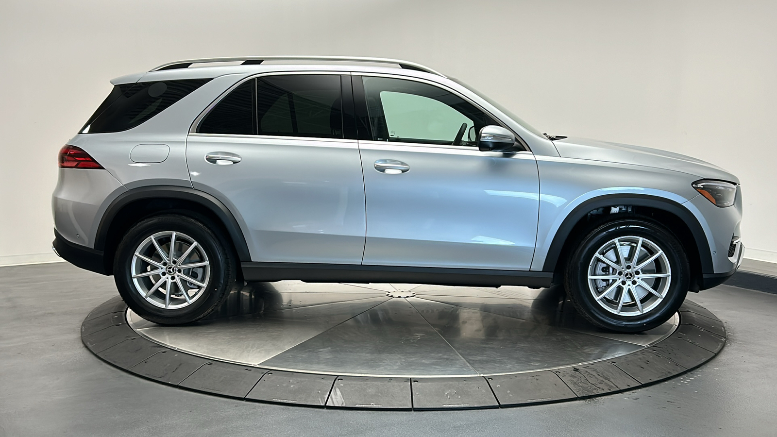 2024 Mercedes-Benz GLE GLE 450e 8