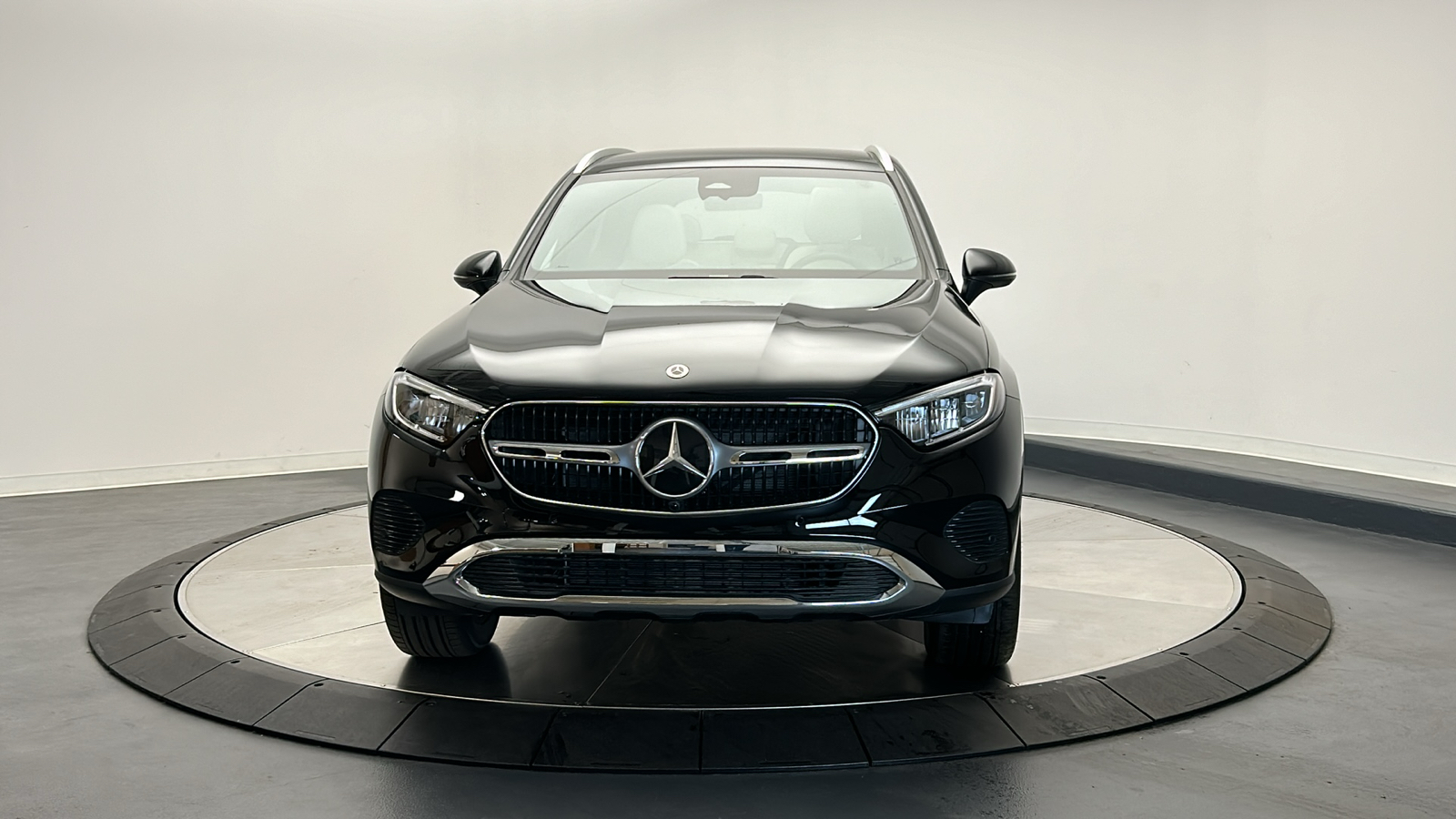 2024 Mercedes-Benz GLC GLC 300 2