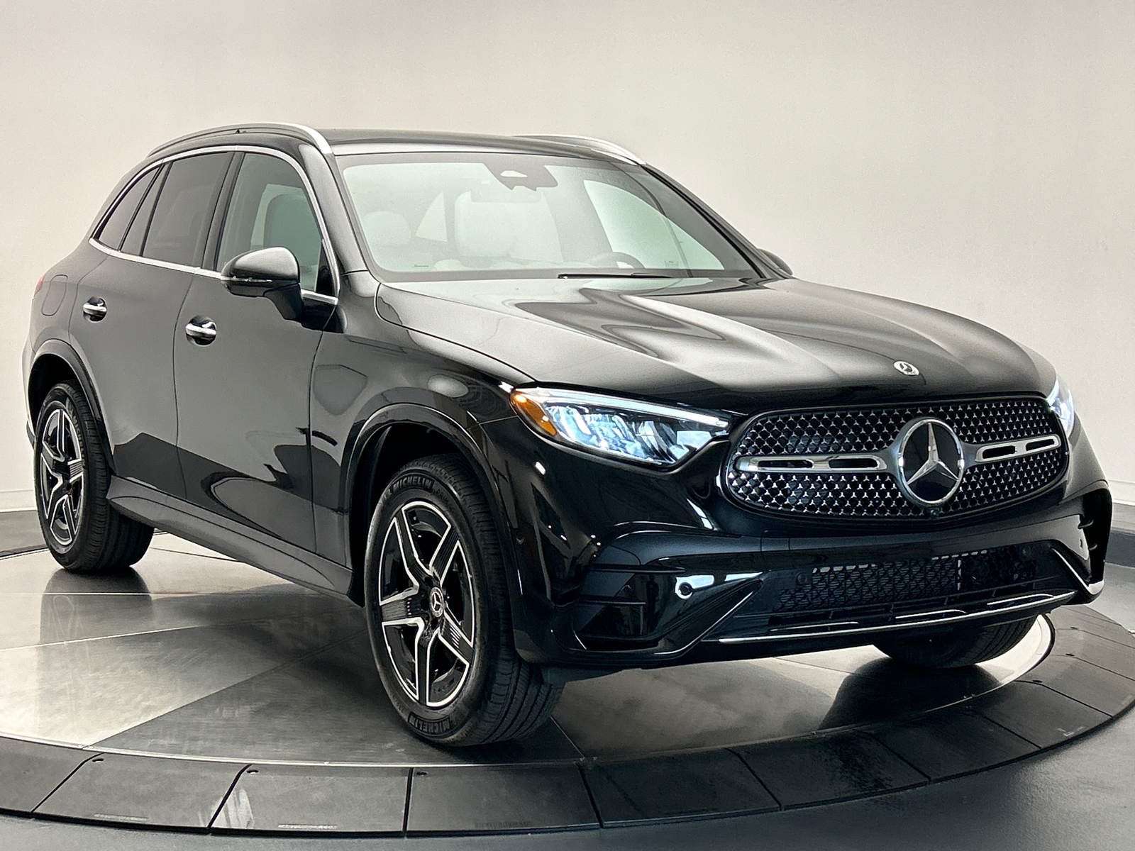 2024 Mercedes-Benz GLC GLC 300 1