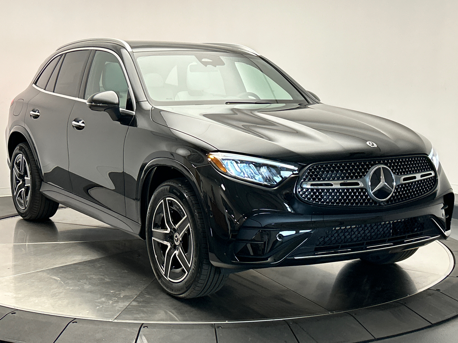 2024 Mercedes-Benz GLC GLC 300 1