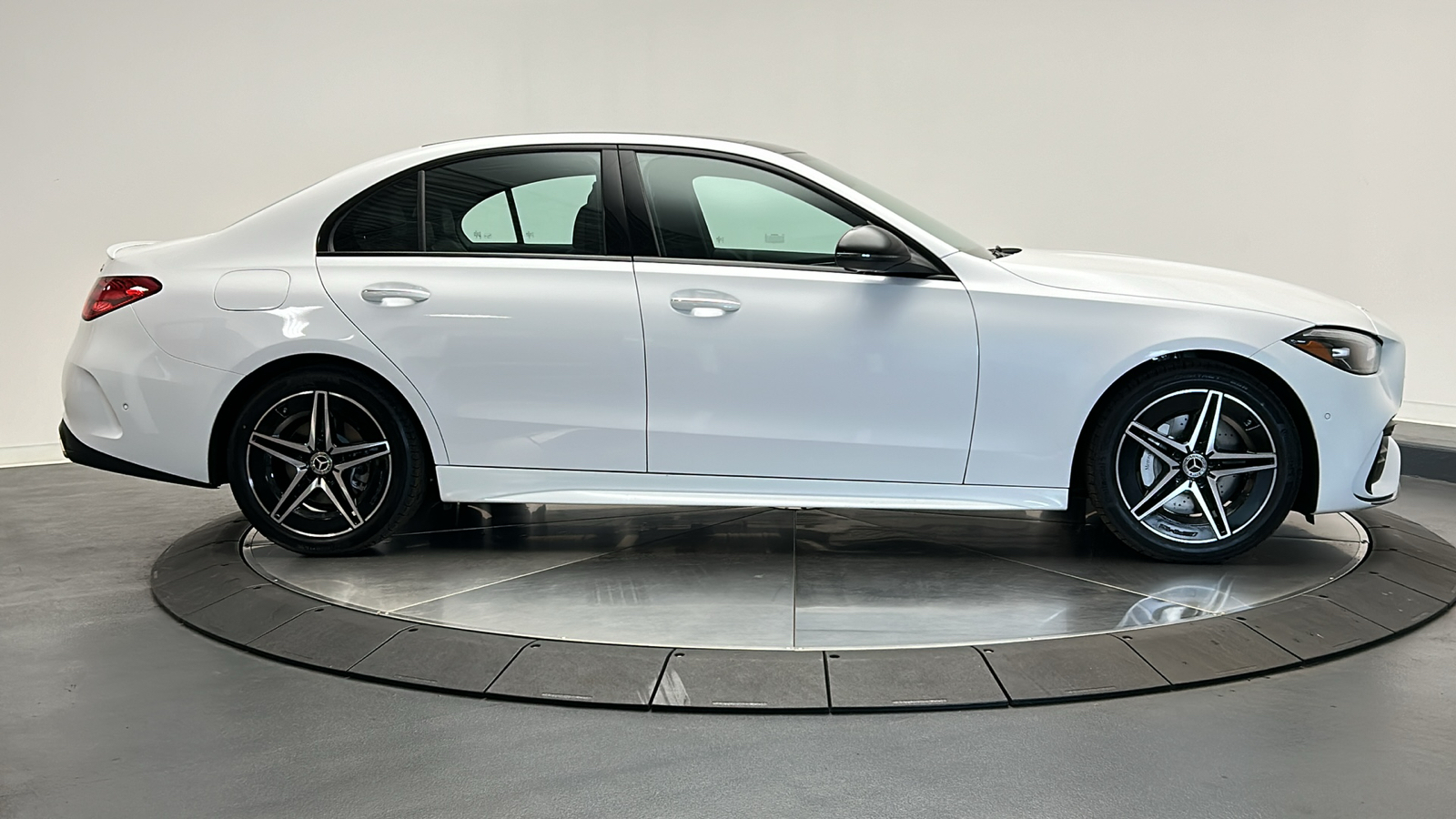 2024 Mercedes-Benz C-Class C 300 8