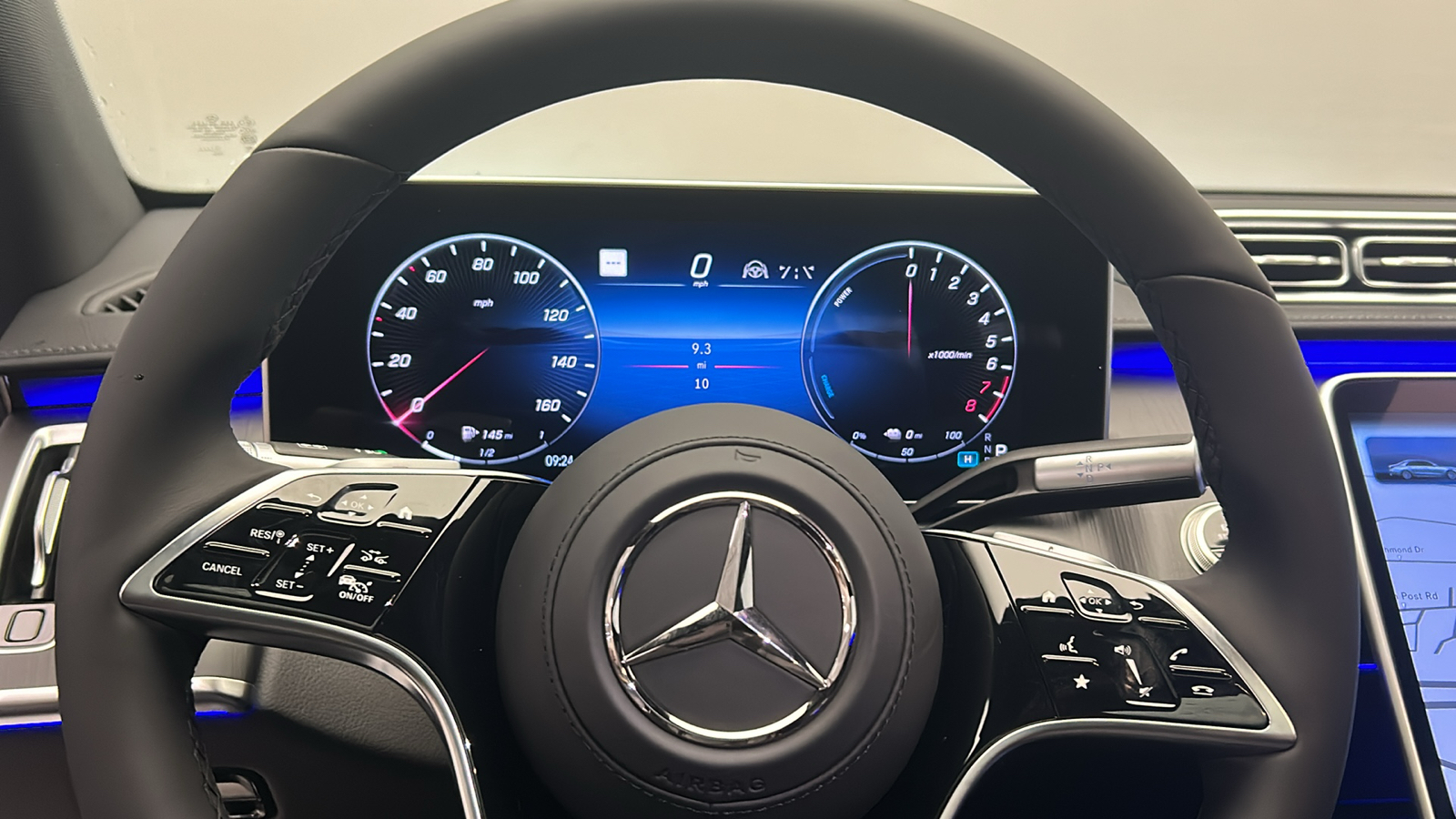 2025 Mercedes-Benz S-Class S 580e 13