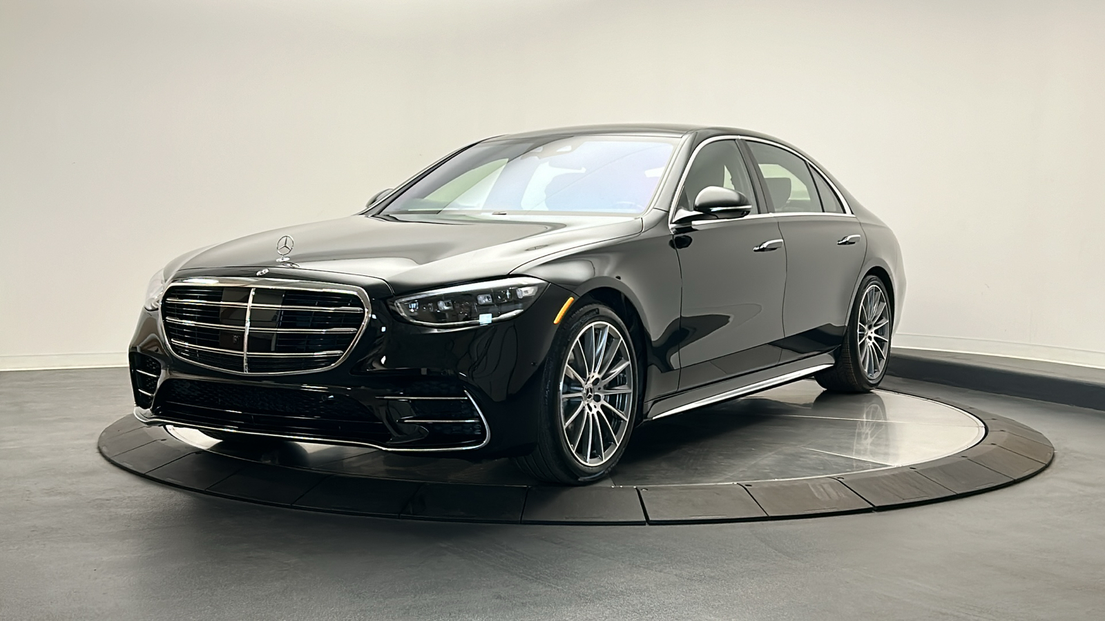 2025 Mercedes-Benz S-Class S 580 3