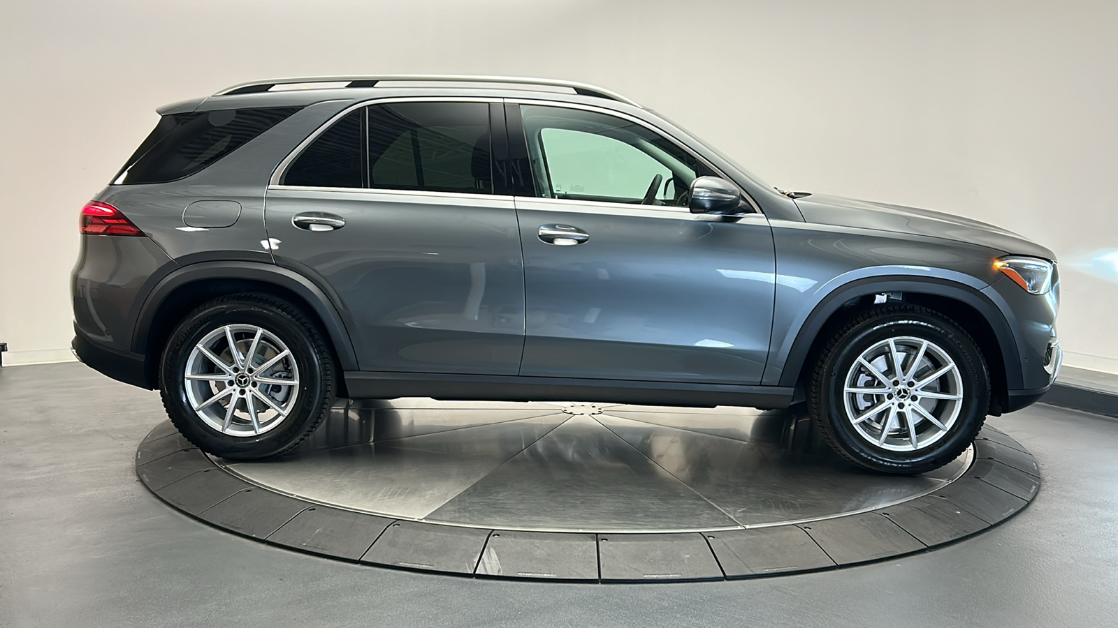 2025 Mercedes-Benz GLE GLE 350 8