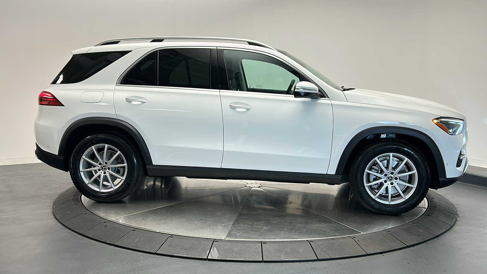 2025 Mercedes-Benz GLE GLE 350 8