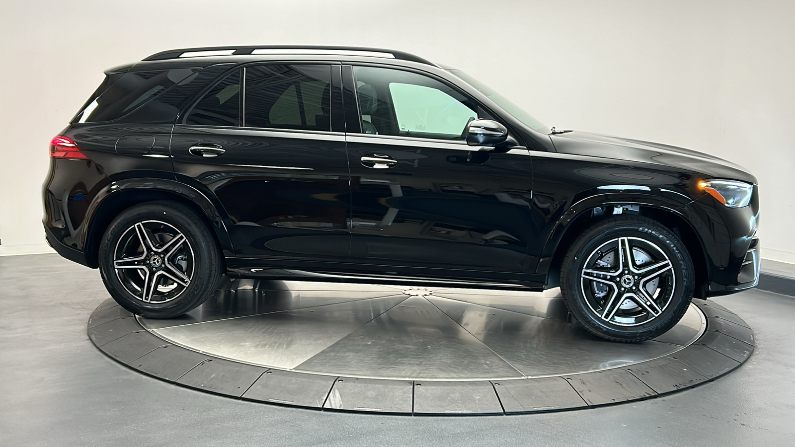 2025 Mercedes-Benz GLE GLE 350 8