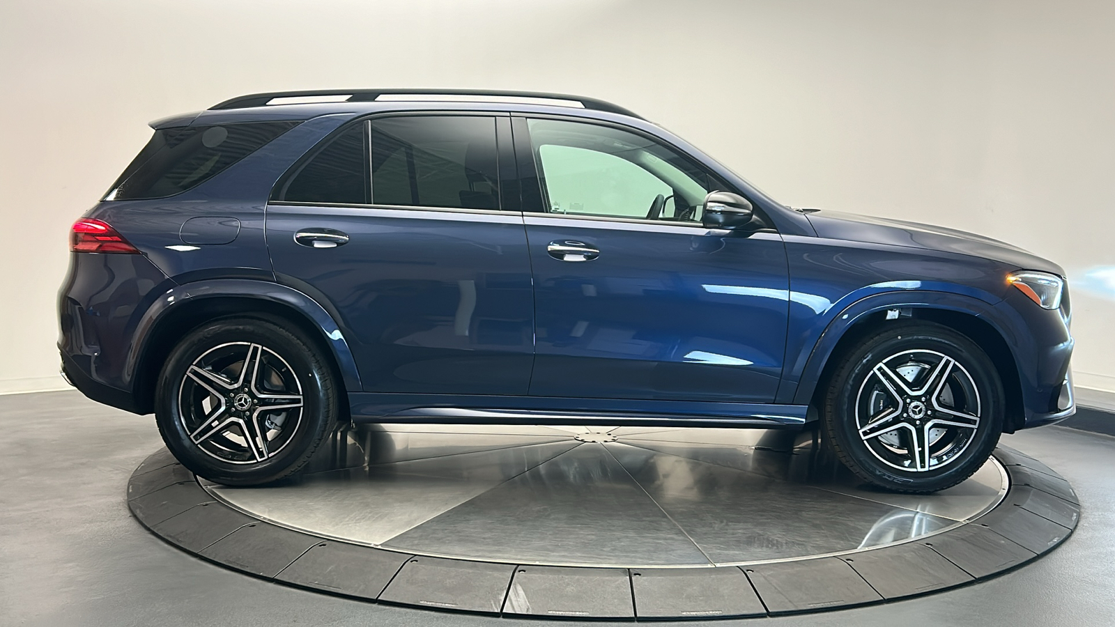 2025 Mercedes-Benz GLE GLE 350 8