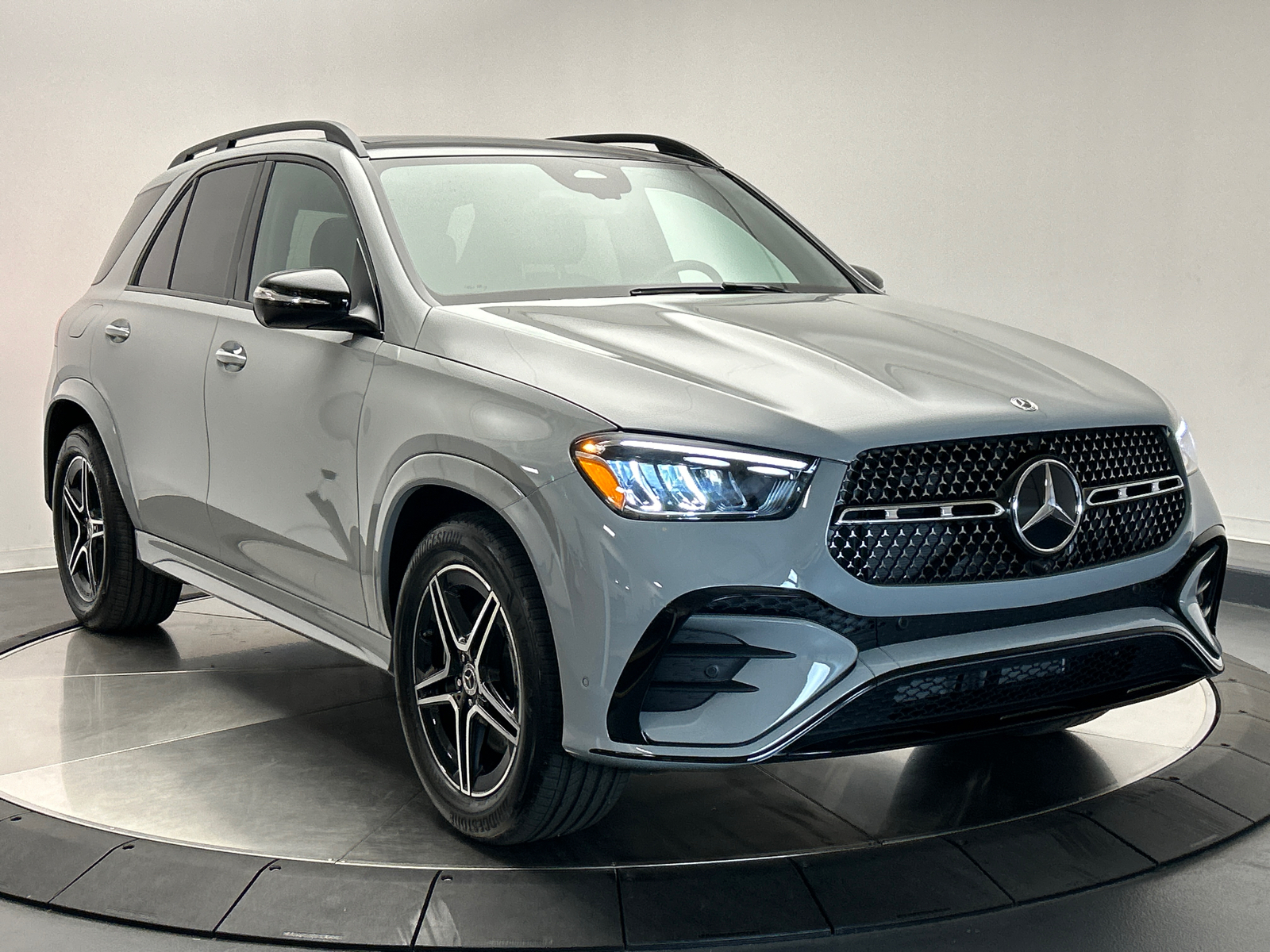 2025 Mercedes-Benz GLE GLE 450e 1