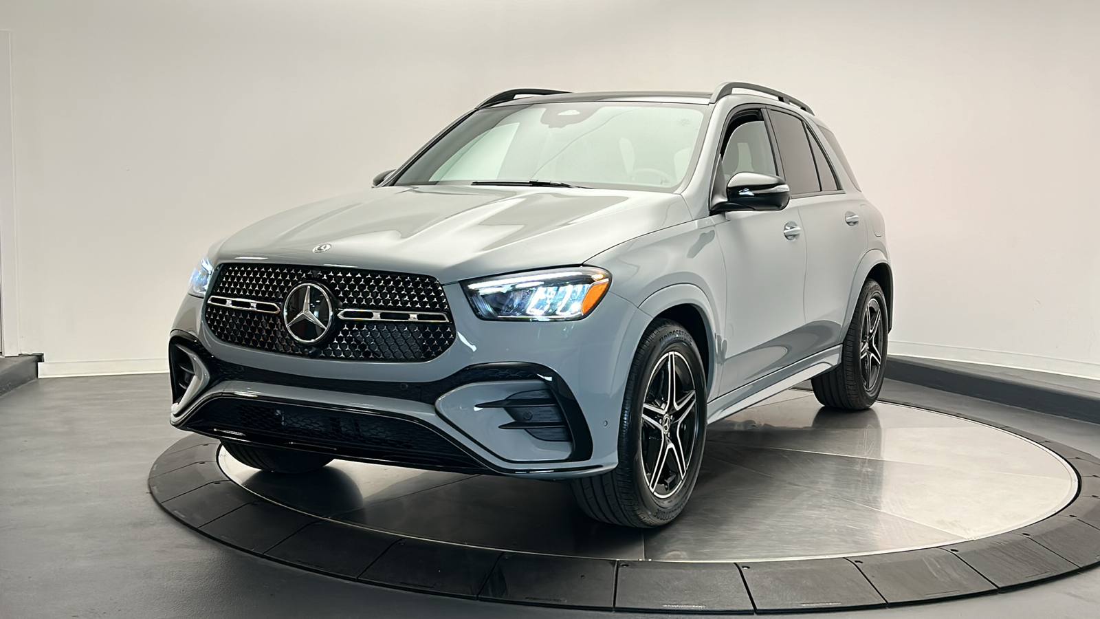 2025 Mercedes-Benz GLE GLE 450e 3