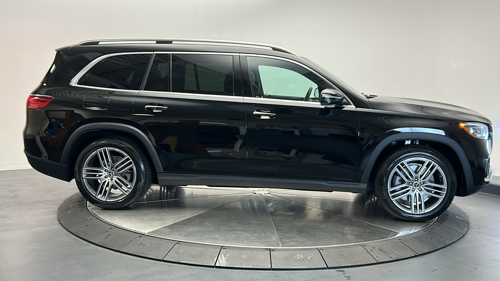 2025 Mercedes-Benz GLS GLS 450 8