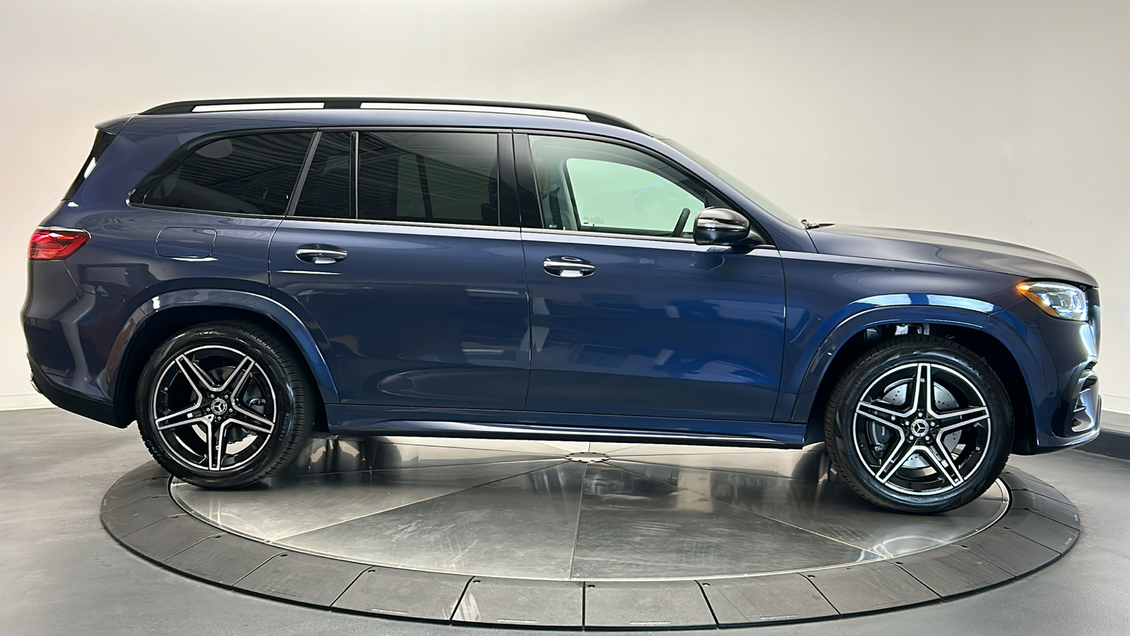 2025 Mercedes-Benz GLS GLS 450 8