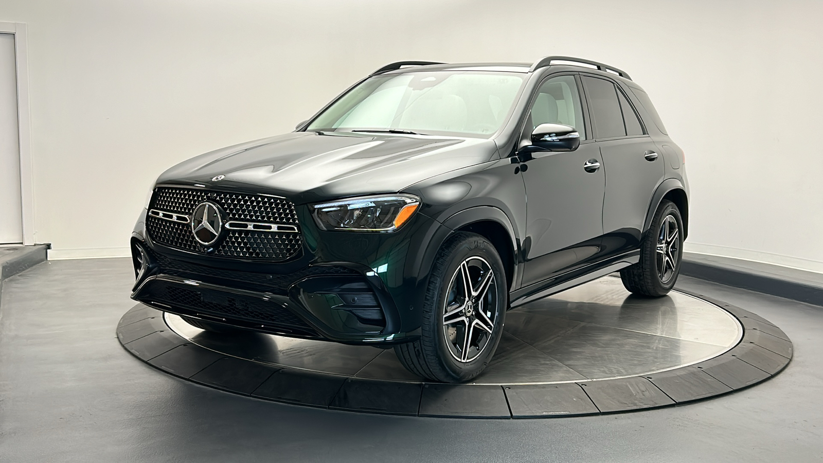 2025 Mercedes-Benz GLE GLE 450e 3