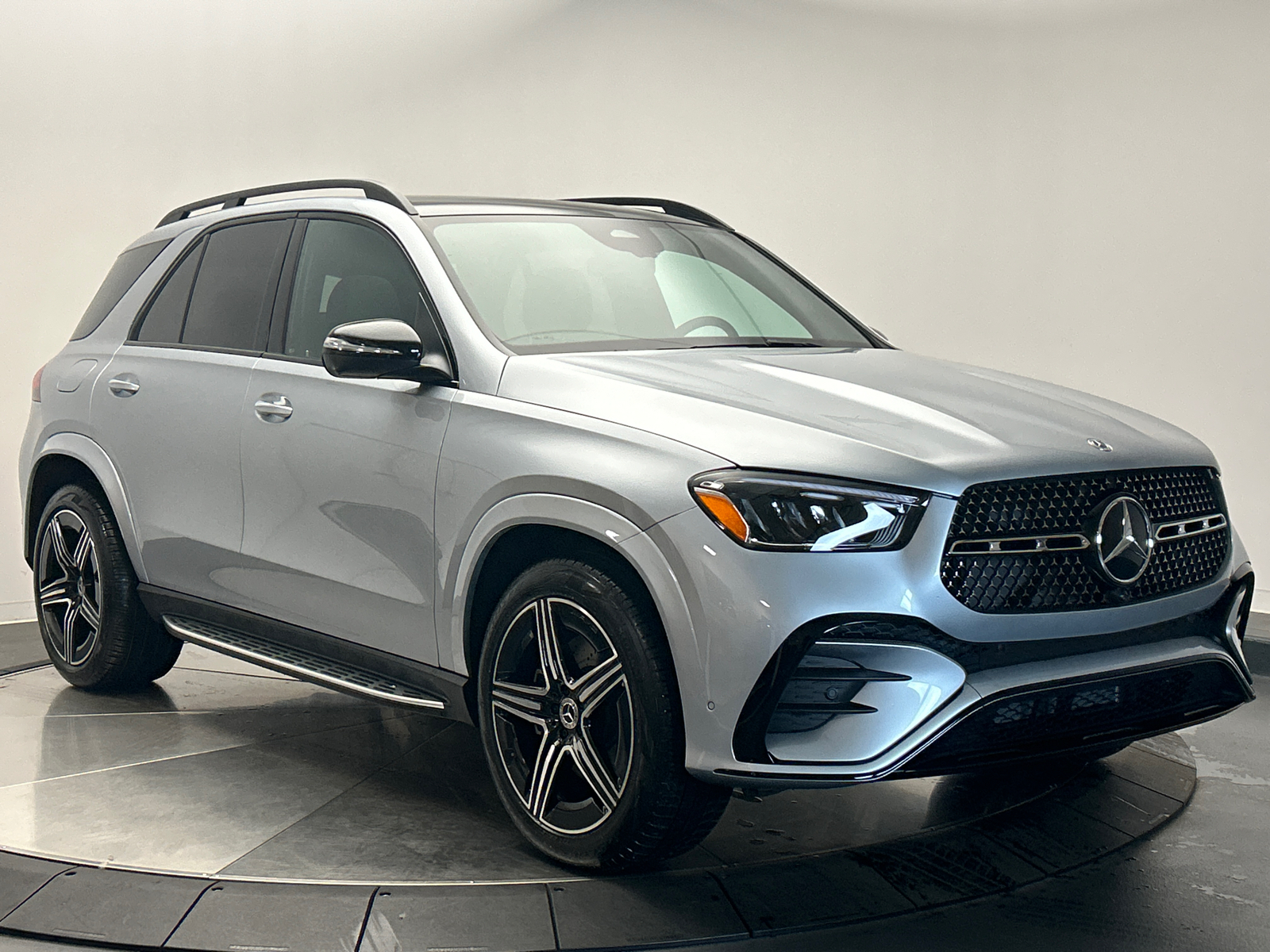 2025 Mercedes-Benz GLE GLE 450e 1