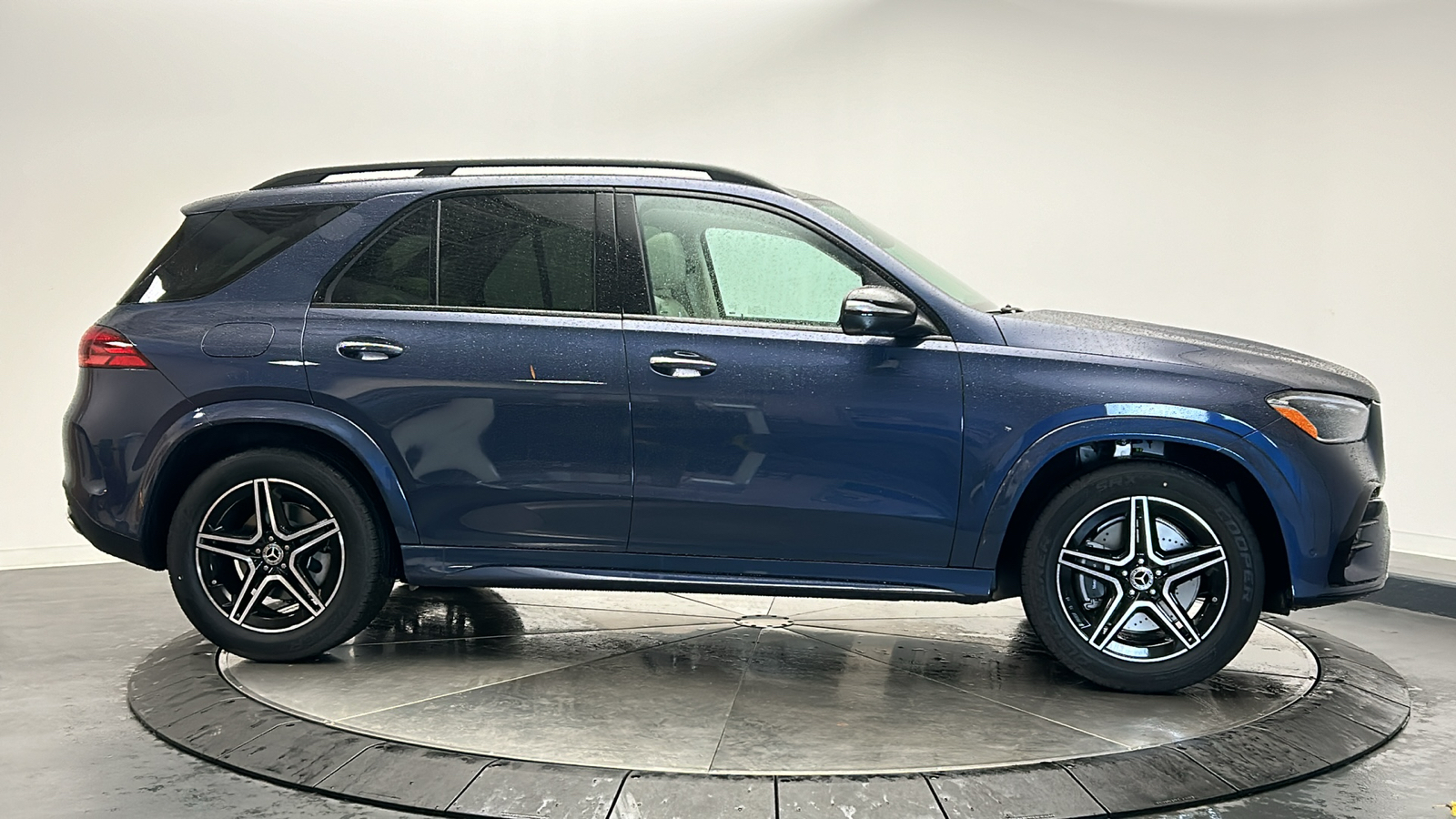 2025 Mercedes-Benz GLE GLE 450 8