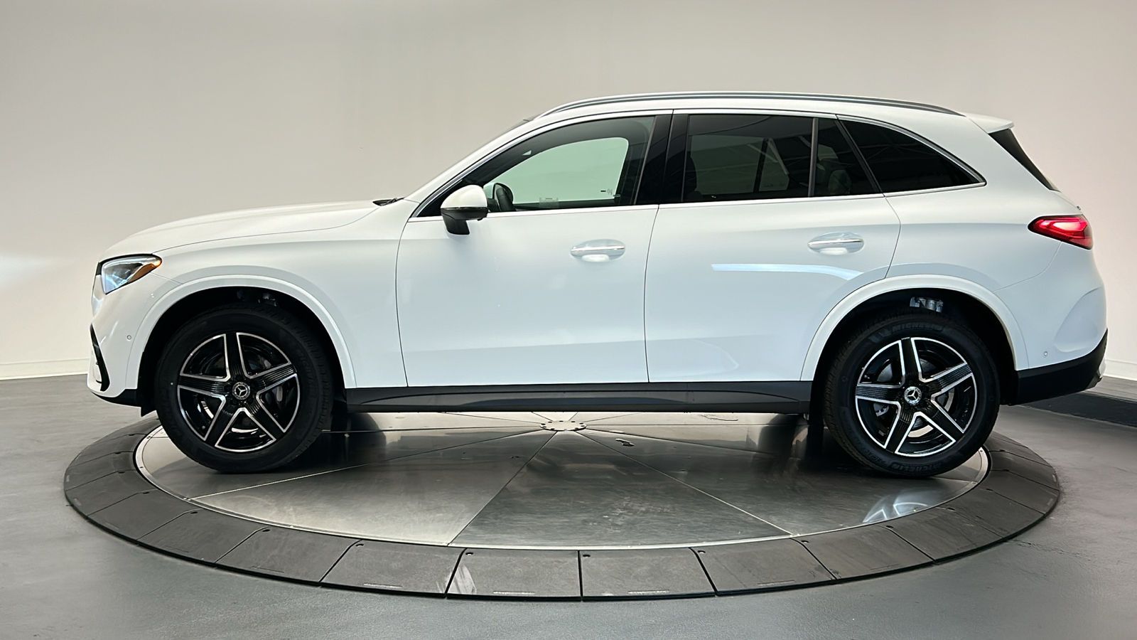 2025 Mercedes-Benz GLC GLC 300 4